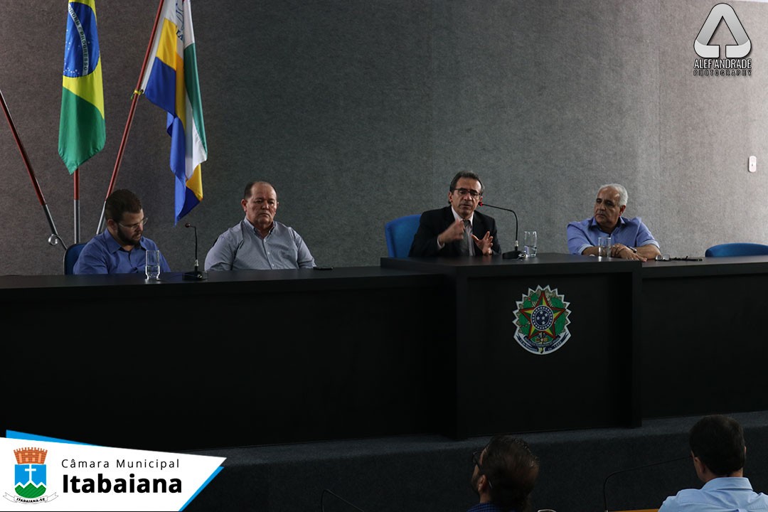 RECEITA FEDERAL REALIZA PALESTRA SOBRE O PROGRAMA DE REGULARIZAÇÃO TRIBUTÁRIA