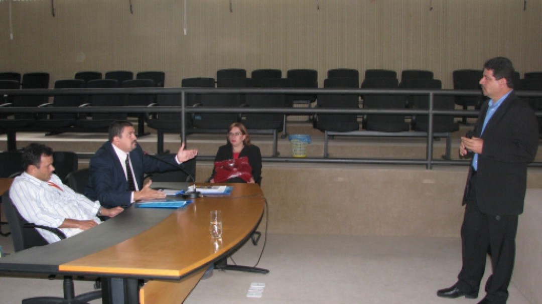 Secretário de Agricultura Visita Câmara de Vereadores